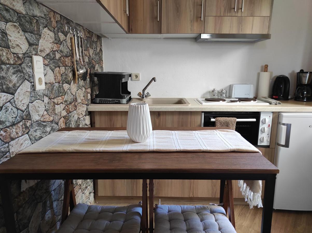 George'S Houses Riglia Екстер'єр фото