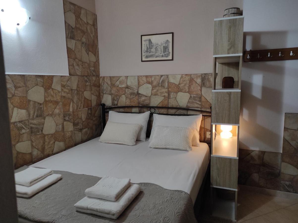 George'S Houses Riglia Екстер'єр фото