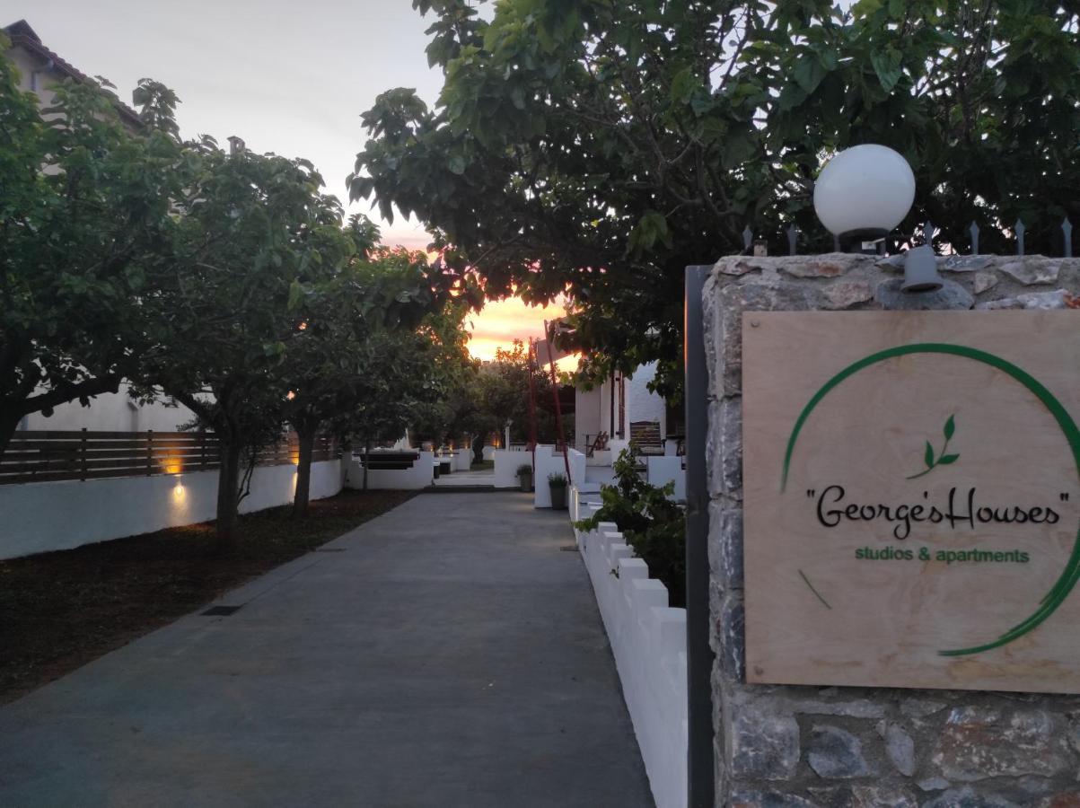 George'S Houses Riglia Екстер'єр фото
